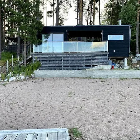 וילה Rantahuvila Naantalissa *