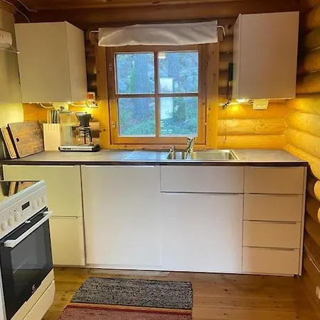 Rantahuvila Naantalissa *