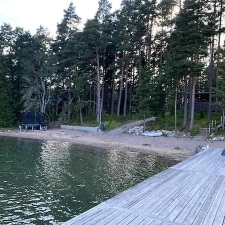 Villa Rantahuvila Naantalissa Naantali