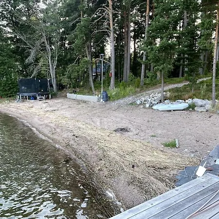 Rantahuvila Naantalissa * Naantali