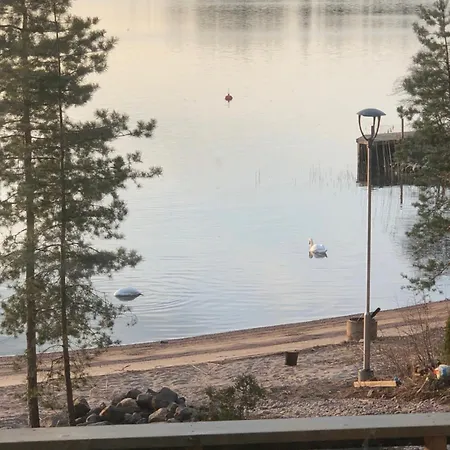 Rantahuvila Naantalissa