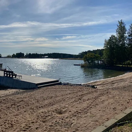 Rantahuvila Naantalissa * Naantali