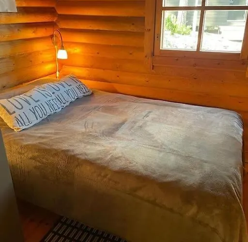 Villa Rantahuvila Naantalissa Nådendal