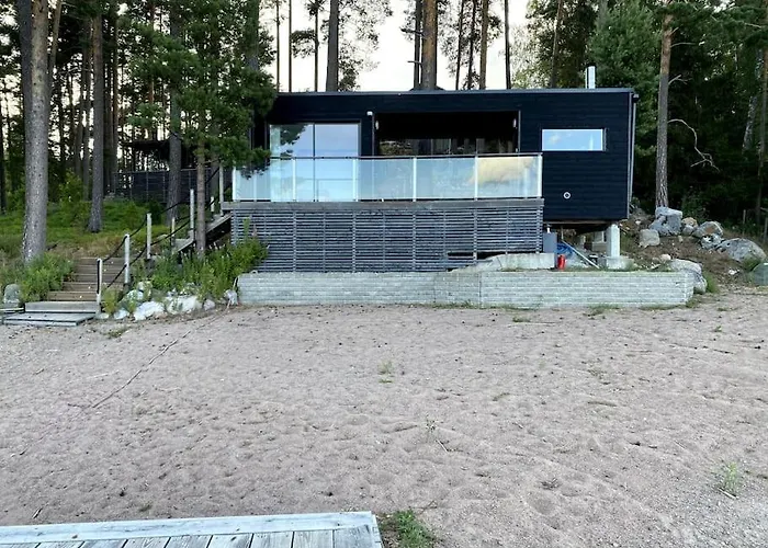 Villa Rantahuvila Naantalissa *