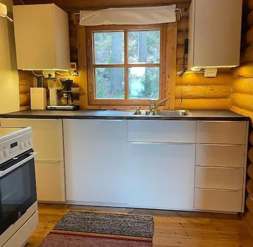 Rantahuvila Naantalissa Villa Nådendal