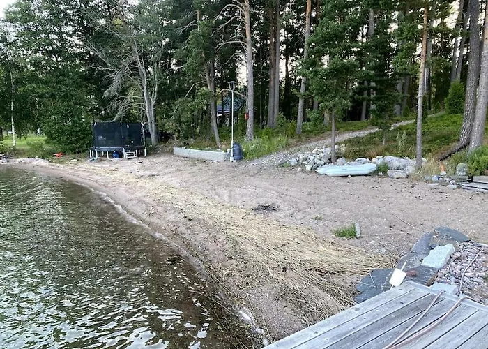 Rantahuvila Naantalissa * Naantali