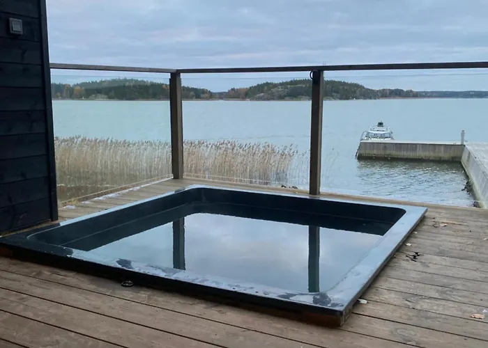 Rantahuvila Naantalissa *