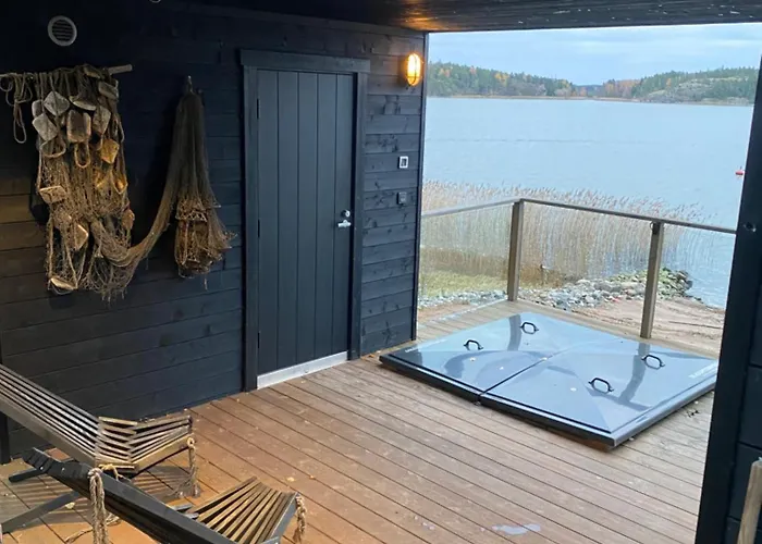 Rantahuvila Naantalissa Villa *